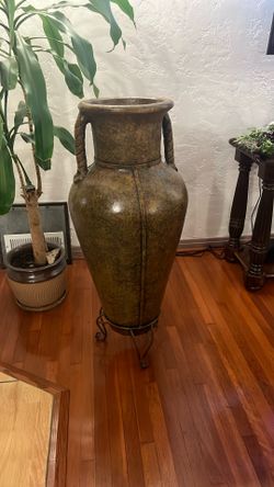 Vase Decor