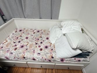 Twin Bed