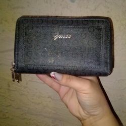 Guess Wallet 