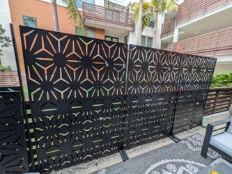 Metal Privacy Screen Panels (X5)