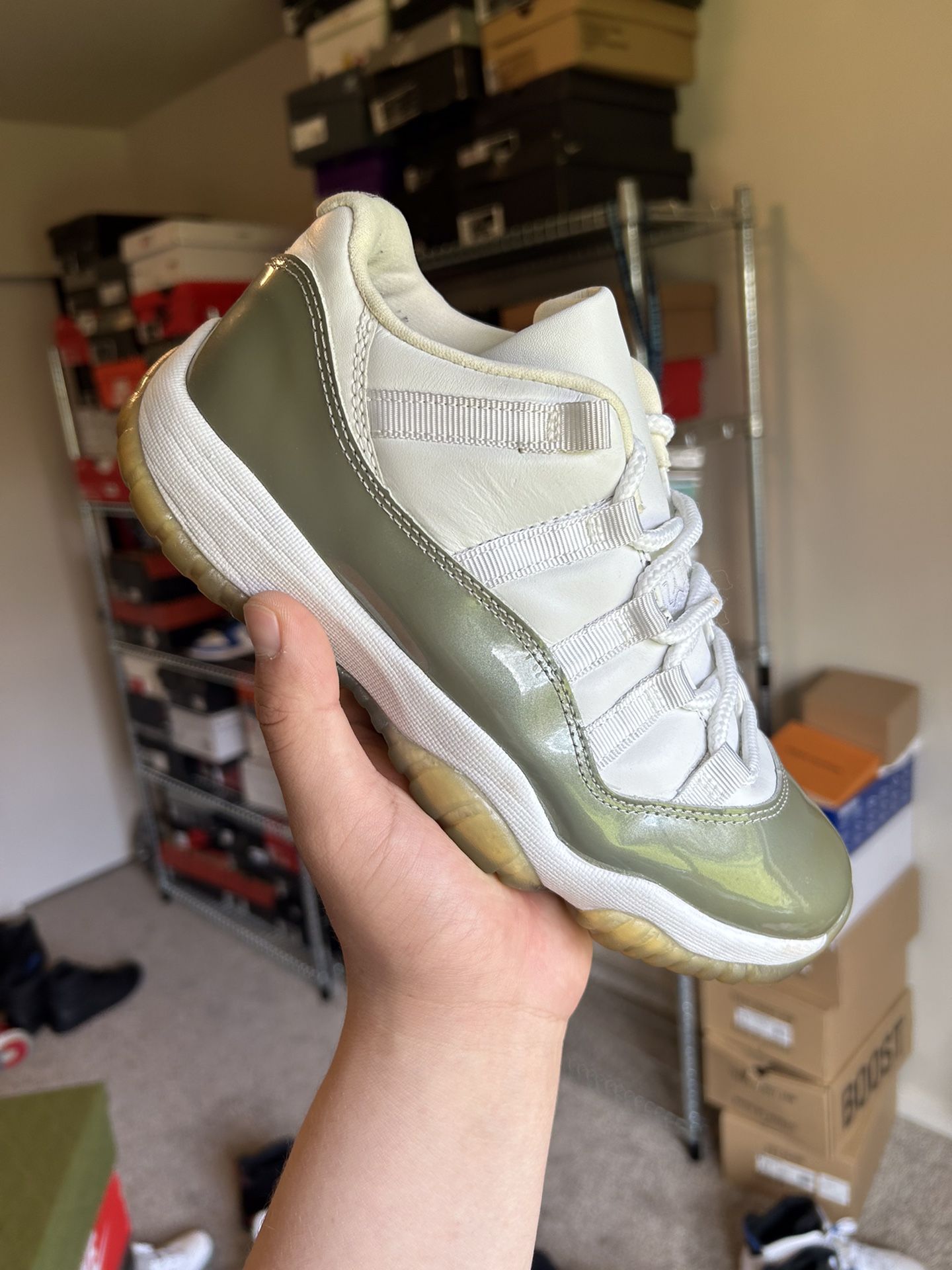 Jordan 11 Low 2001 Silver Metallic Size 8.5W/7M