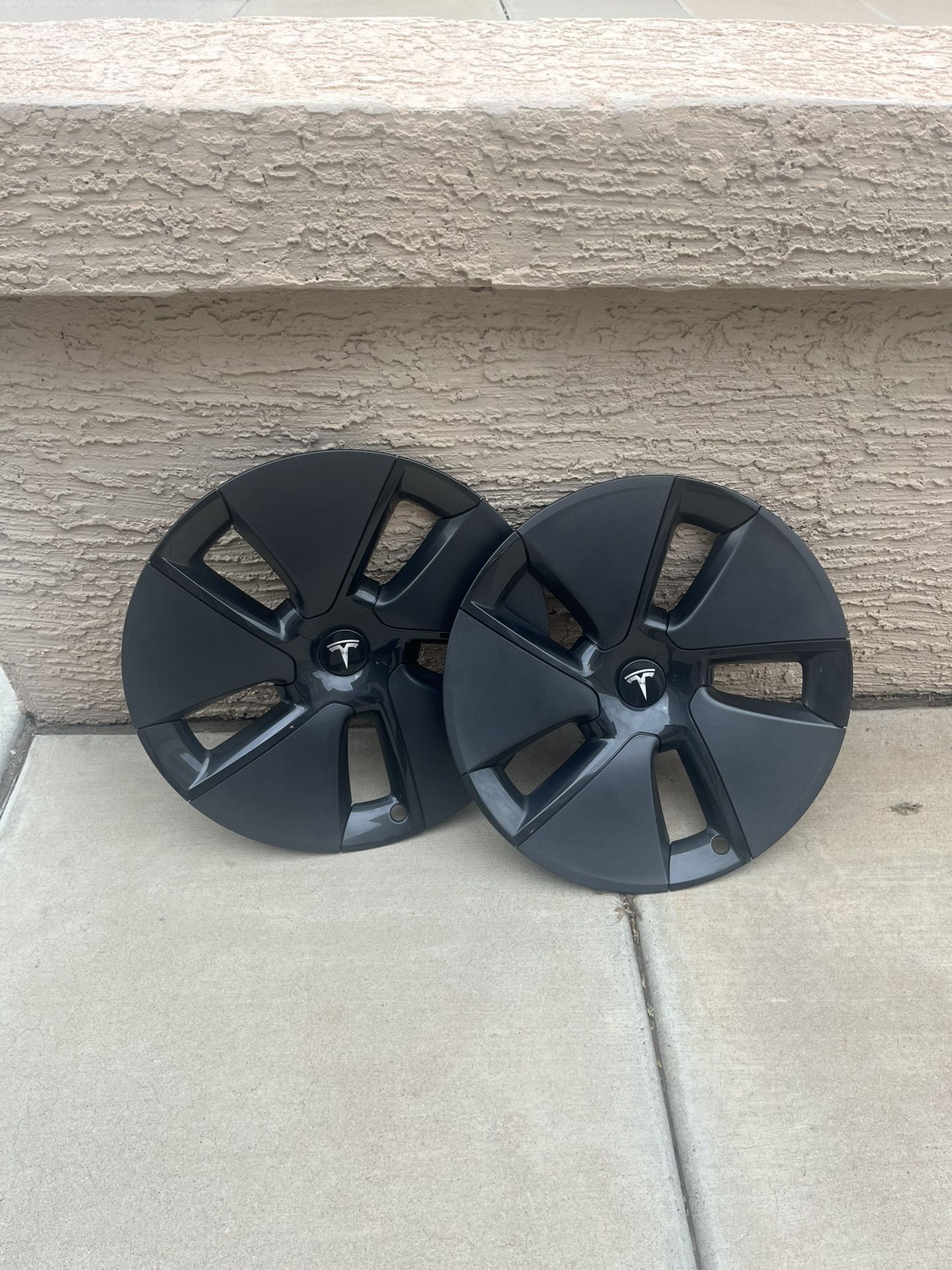 Tesla Model Wheel Cover Aero Hubcap OEM TL000420304 18in.