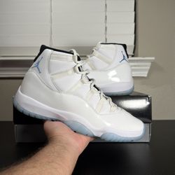 Jordan 11 Legend Blue 