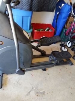 Horizon EX 57 Elliptical for Sale in Wilsonville OR OfferUp