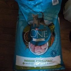 Unopened Cat Food