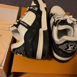 Lv Trainers