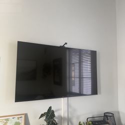 55 Inch TCL Roku Smart TV 4k