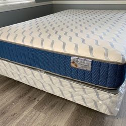 Queen Supreme Ortho Matres Andboxspring!!