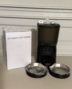 Automatic Pet Feeder (NEW)