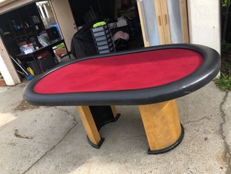 Poker table