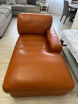 Lounge chair