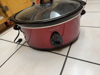 Brentwood Appliances SC-150R 6.5 Quart Slow Cooker (red)