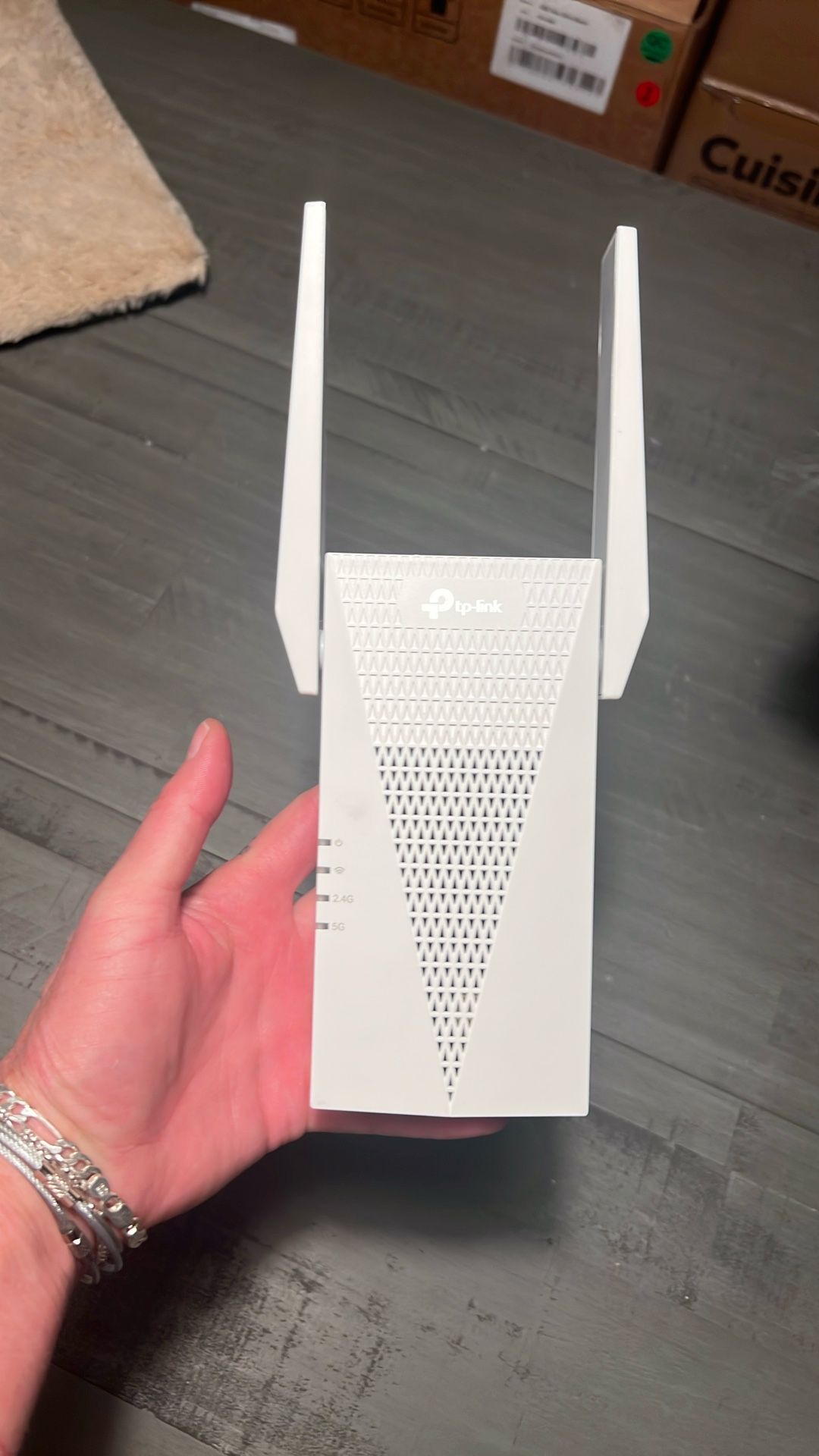 TP-Link AX3000 WiFi 6 Range Extender