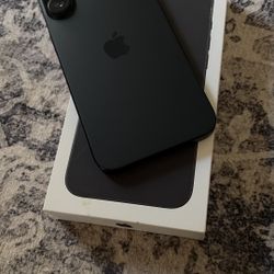 Like New Unlocked Apple 🍏 iPhone 16 Plus (Black) 128GB