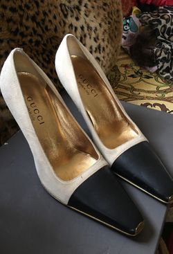 GUCCI brand new shoes 👠 Size 51/2 👑❤️👸💕⭐️🎁👠