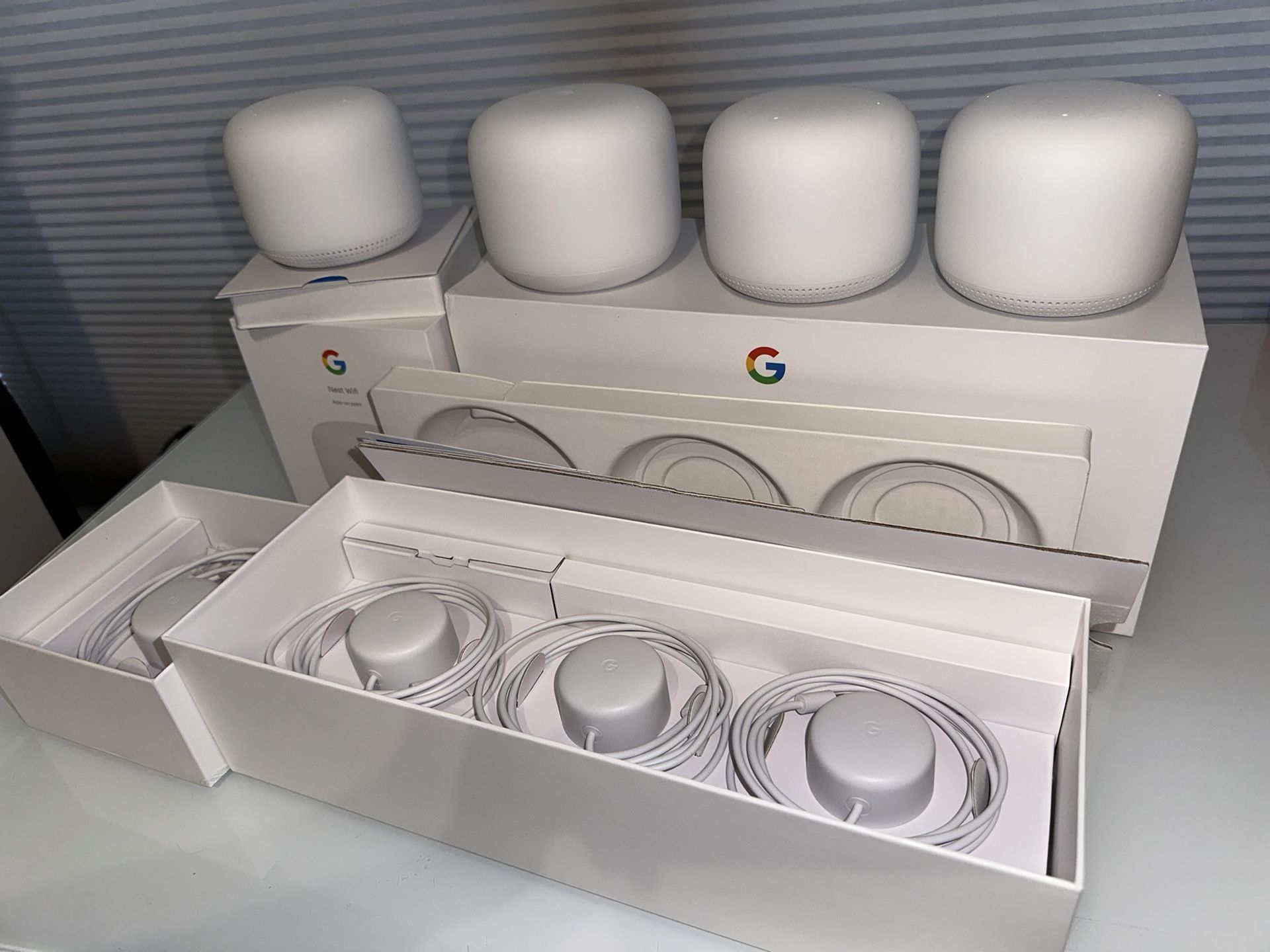 Google Nest Wifi Router - AC2200 Smart Mesh Wi-Fi Router 4 pack