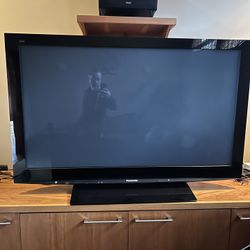 65’ Panasonic TV
