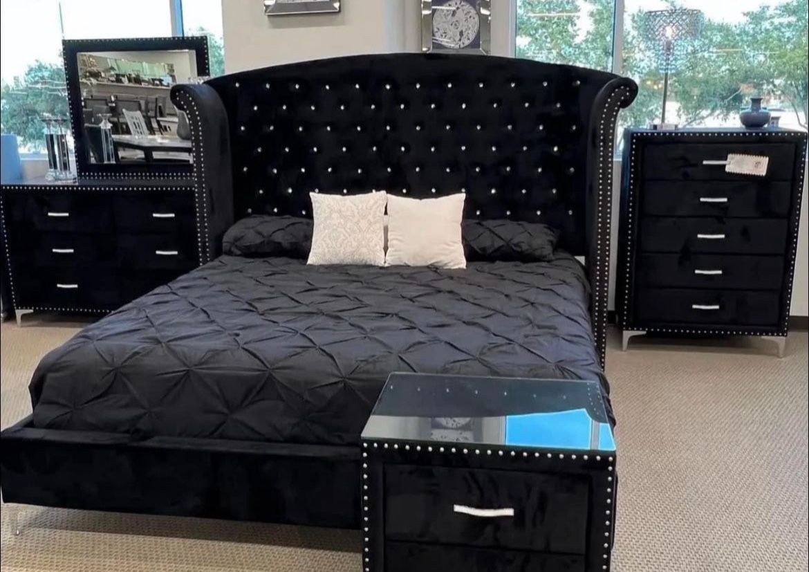 🇺🇸 NEW!! 4pc Bedroom Sets STILL IN BOX 📦 Delivery Avail 🚛🇺🇸