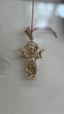 Baby Jesus pendant 14k  2.1grms