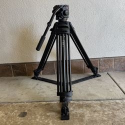Manfrotto 525MVB Video Tripod
