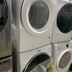 whirlpool  set washer dryer new electric  