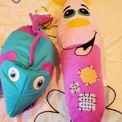 Childrens Novelty Throw Pillows. Finding Nemo And Kooky Pen