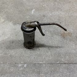 Vintage Oil Can/Oiler