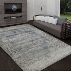 8/10 Light Gray Distressed Design Rug Carpet 