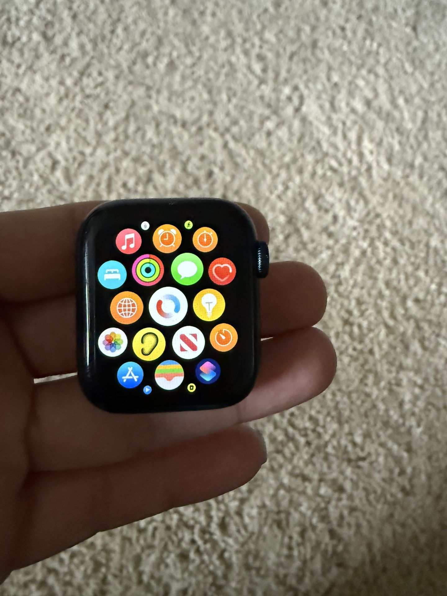 Apple Watch Series 6 in Midnight Blue