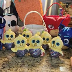 Easter Baakets And Goodies