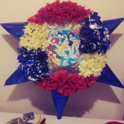 Hand MADE Pinata Pinats Casaer