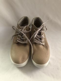 New Timberland shoes for women’s Sz 7