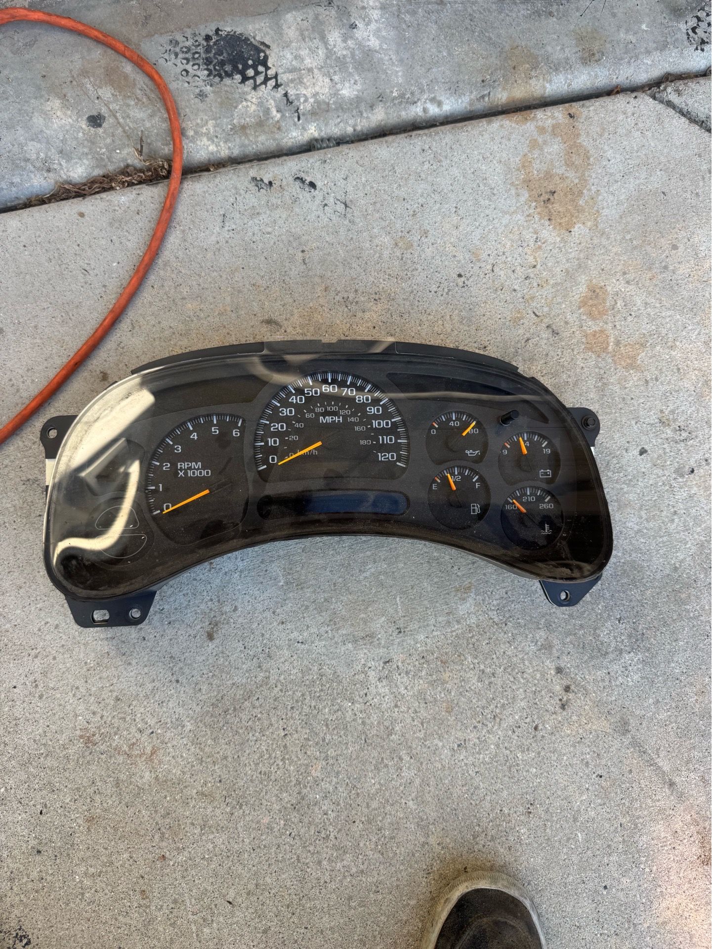 Instrument/gauge cluster/panel will fit 2003-2006 Chevy Suburban Tahoe Yukon Silverado Sierra