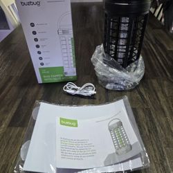 Brand New Indoor Bug/ Fly / Mosquito/ Gnat Trap With Sticky Boards 