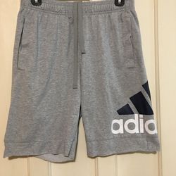 Adidas men’s prefomance logo shorts Medium