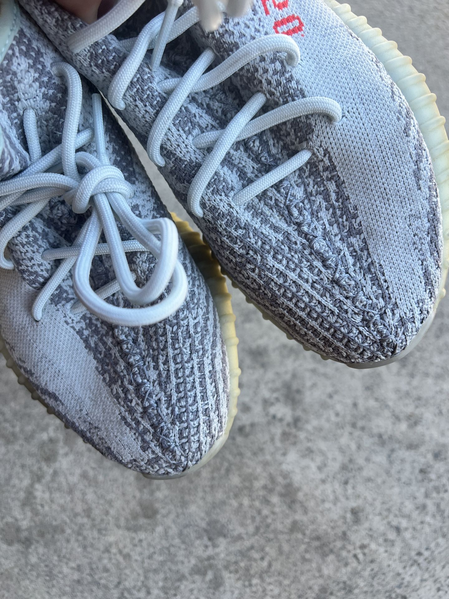 Adidas Yeezy Boost 350 V2 Blue Tint Size 8 B37571 PreOwned 