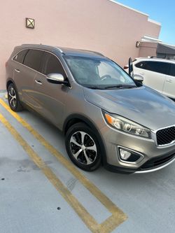 2016 Kia Sorento EX
