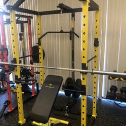 NEW IN BOX  Power Cage Squat rack 2 pulley system