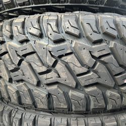 VENOM POWER.  37x13.50R26.     