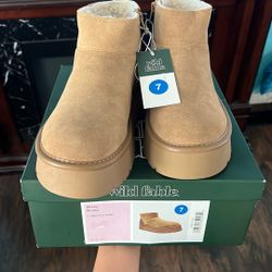 New Wild Fable Boots 