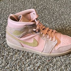 Jordan 1 Pink Coral Gold