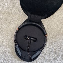 Klipsch Bluetooth Neck Band