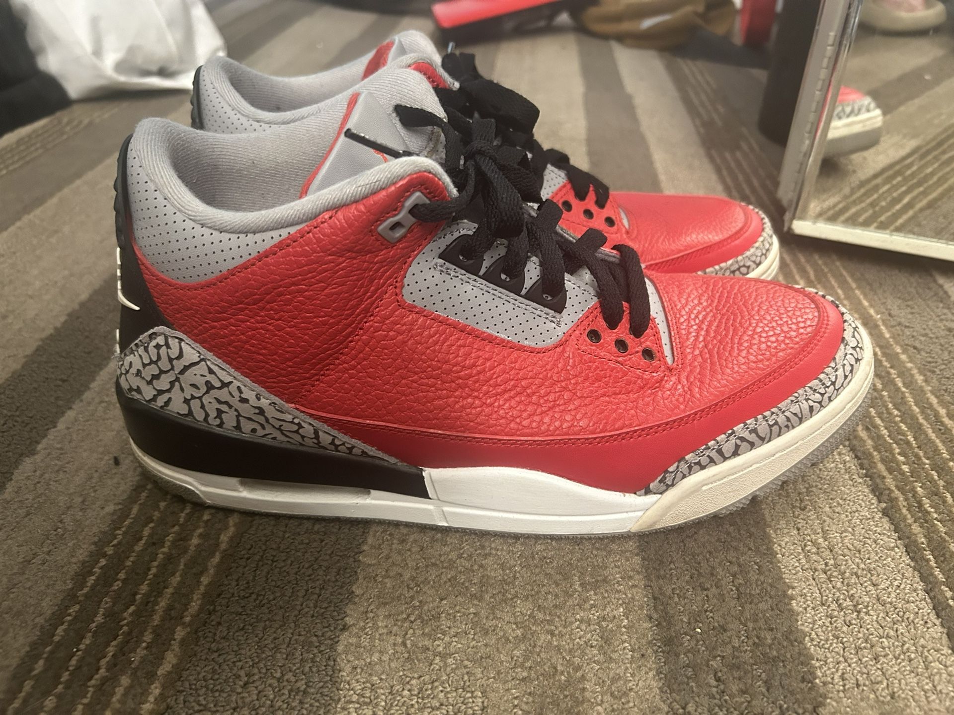 Jordan Retro 3 SE’s