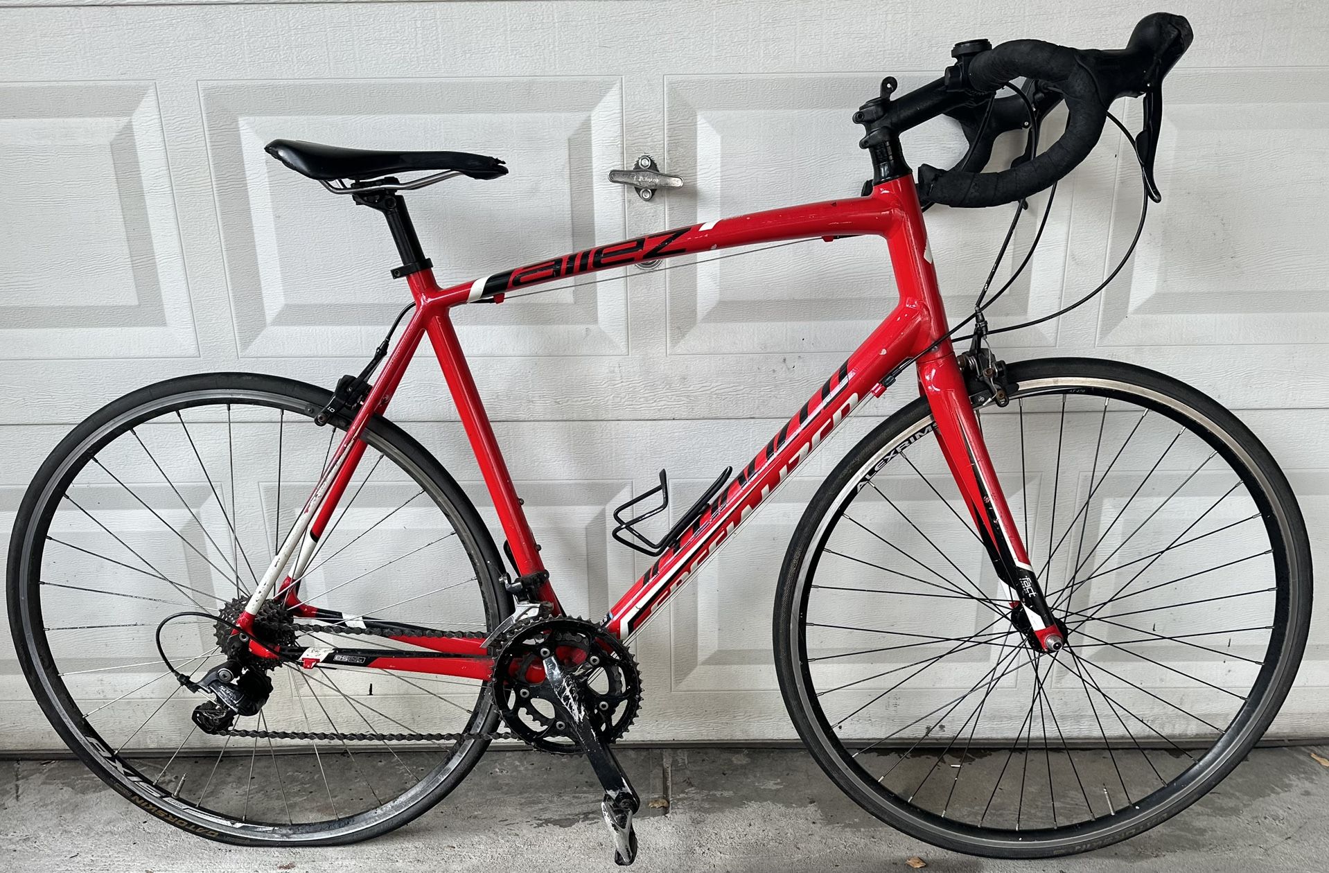 Specialized Allez Sport  Road Bike π΄ββοΈ Frame Size 56 CM  Shimano components  MOVING!!!