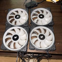 4 Corsair LL120s + RGB HUB