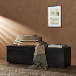 Flip Top Storage Bench