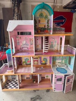 Barbie house