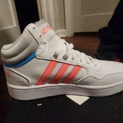 Adidas Hoops Mid