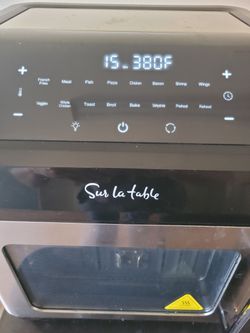 Air fryer  cooks lot of stuff works good