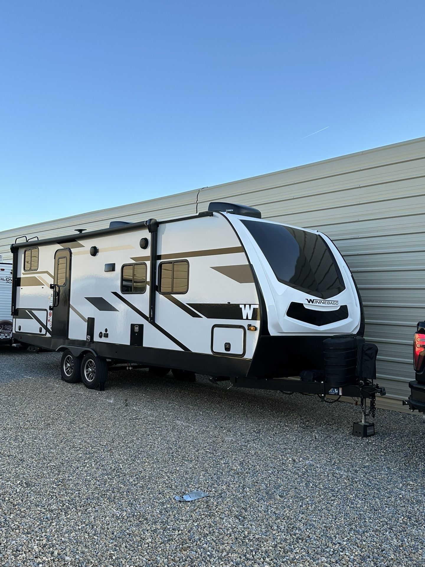 2024 Winnebago Minnie 30ft Rv Travel Trailer